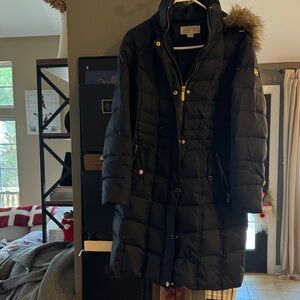 MICHAEL Michael Kors Black Puffer Jacket with Fur Trim